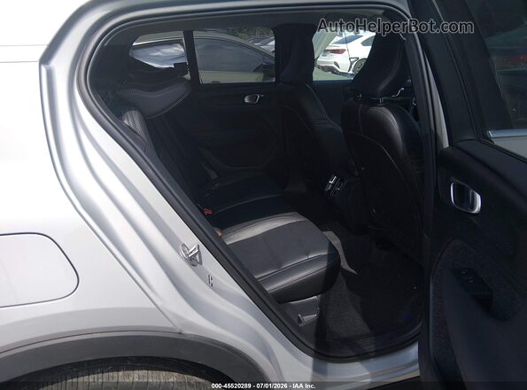YV4L12UEXS2509884 2025 VOLVO XC40 Серый Вид наклейки с VIN-кодом