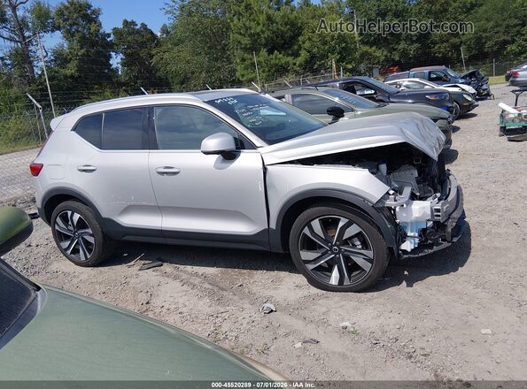 YV4L12UEXS2509884 2025 VOLVO XC40 Серый Панорамный вид салона 360°