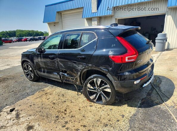 YV4L12UEXS2608883 2025 VOLVO XC40 Black Tył lewy