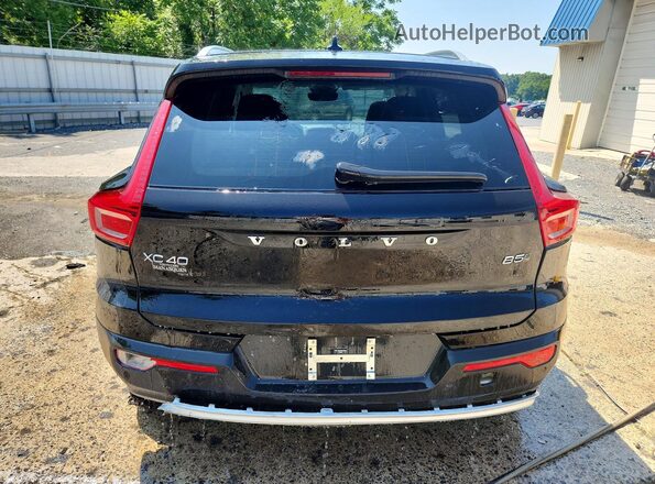 YV4L12UEXS2608883 2025 VOLVO XC40 Black Widok z tyłu