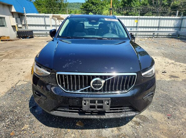 YV4L12UEXS2608883 2025 VOLVO XC40 Black Widok z przodu