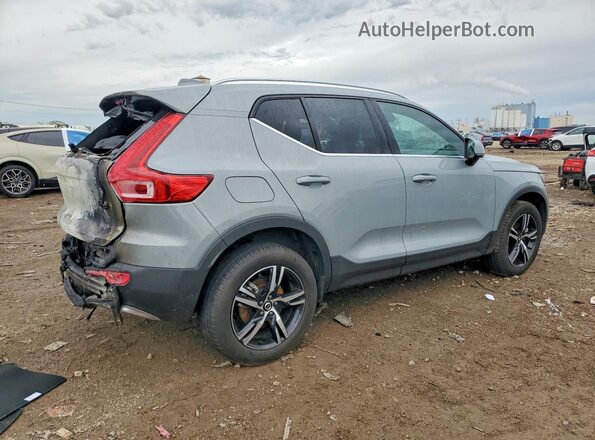 YV4L12UJ0S2477704 2025 VOLVO XC40 Gray Tył prawy