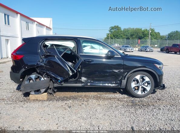YV4L12UJ2S2469636 2025 VOLVO XC40 Black Սալոնի հետևի տեսք