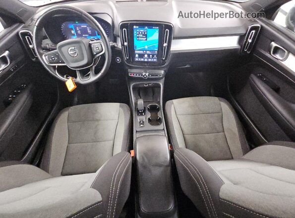 YV4L12UJ3S2474604 2025 VOLVO XC40 Черный 