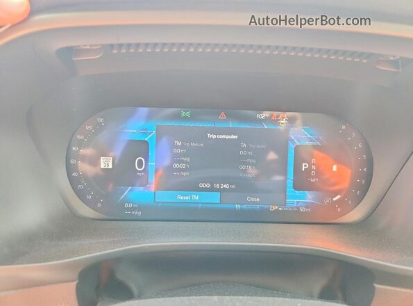 YV4L12UJ5S2544331 2025 VOLVO XC40 Белый Вид щитка приборов