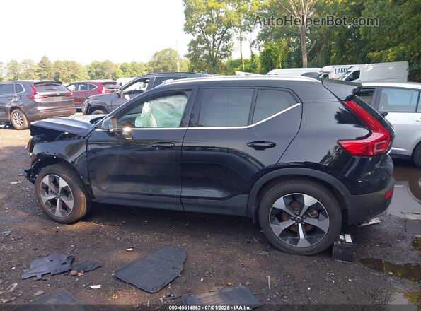YV4L12UJ6S2545150 2025 VOLVO XC40 Black 360 interior view
