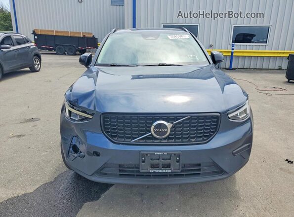 YV4L12UK1T2704506 2026 VOLVO XC40 Blue წინა ხედი
