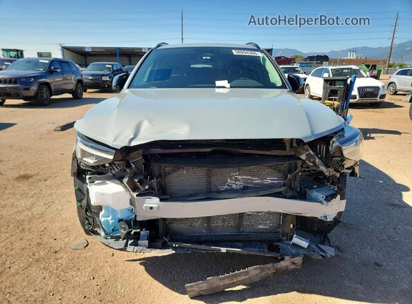 YV4L12UK2R2287860 2024 VOLVO XC40 Gray Դիմացի տեսք