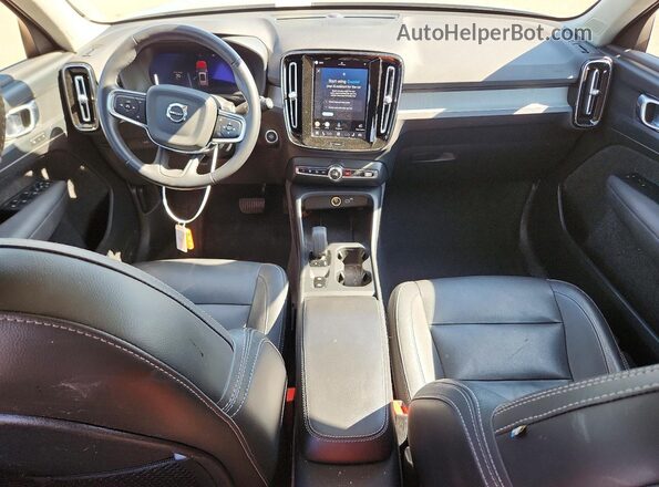 YV4L12UK2R2287860 2024 VOLVO XC40 Gray Առջևի վահանակի տեսք