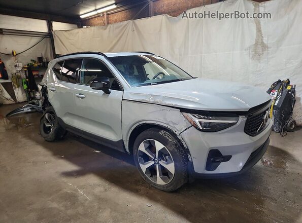 YV4L12UL2R2289486 2024 VOLVO XC40 Gray წინა მარჯვენა