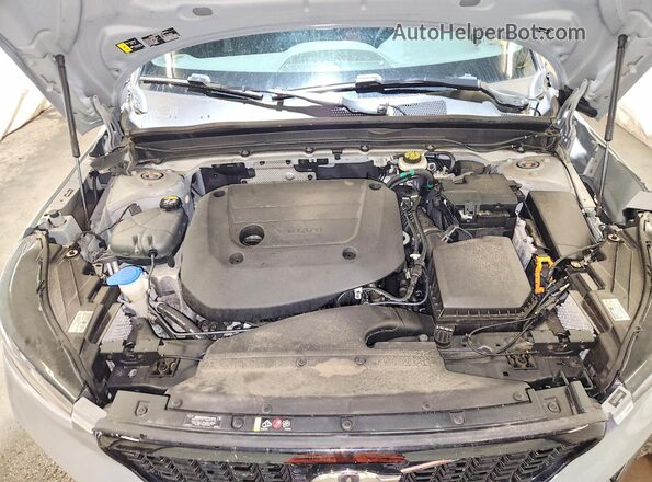 YV4L12UL2R2289486 2024 VOLVO XC40 Gray ძრავის განყოფილების ხედი