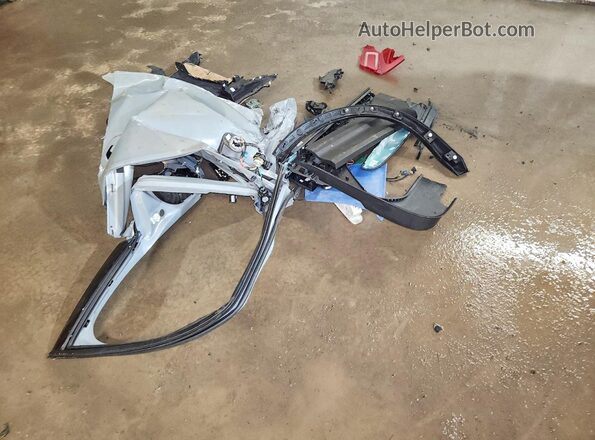 YV4L12UL2R2289486 2024 VOLVO XC40 Gray VIN კოდის სტიკერის ხედი