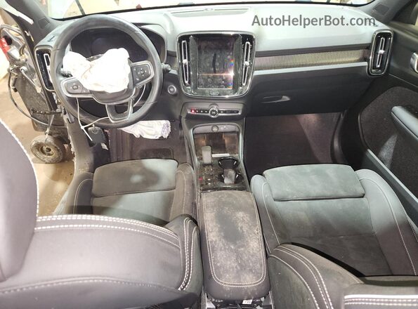 YV4L12UL2R2289486 2024 VOLVO XC40 Gray 
