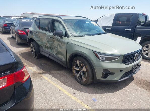 YV4L12UL3R2356922 2024 VOLVO XC40 Green 