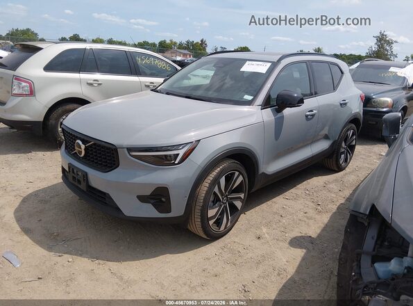 YV4L12UM0R2280164 2024 VOLVO XC40 Gray Przód lewy
