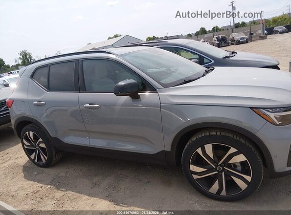 YV4L12UM0R2280164 2024 VOLVO XC40 Gray Widok wnętrza z tyłu