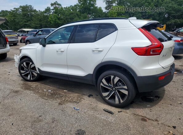 YV4L12UX0P2937438 2023 VOLVO XC40 White უკანა მარცხენა