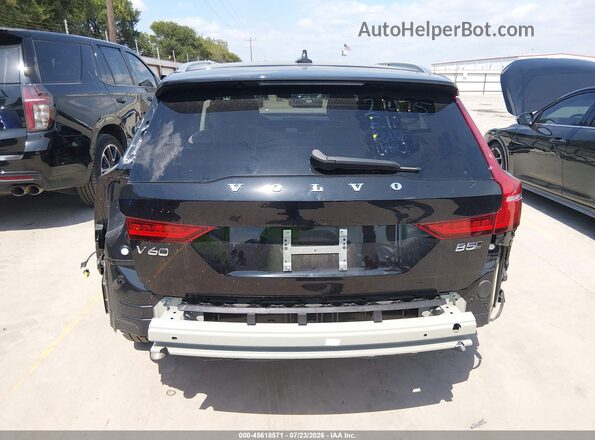 YV4L12WK0S2147065 2025 VOLVO V60 CROSS COUNTRY Black 