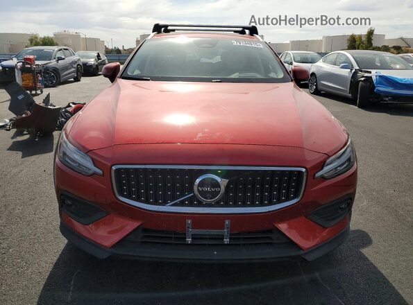 YV4L12WL7S2147654 2025 VOLVO V60 Red წინა ხედი