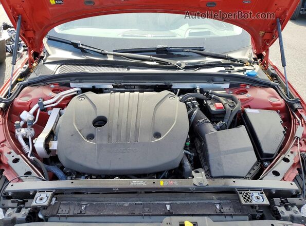 YV4L12WL7S2147654 2025 VOLVO V60 Red უკანა სალონის ხედი