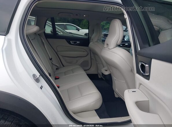 YV4L12WZ9P2107846 2023 VOLVO V60 CROSS COUNTRY White Widok naklejki z numerem VIN