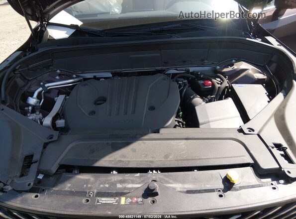 YV4M12PE3T1473995 2026 VOLVO XC90 Burgundy Vista trasera