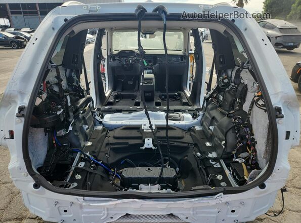 YV4M12PJ6T1495616 2026 VOLVO XC90 White 