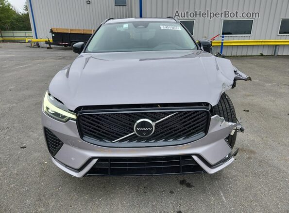 YV4M12RC2T1449926 2026 VOLVO XC60 Silver Панорамний вид салону 360°