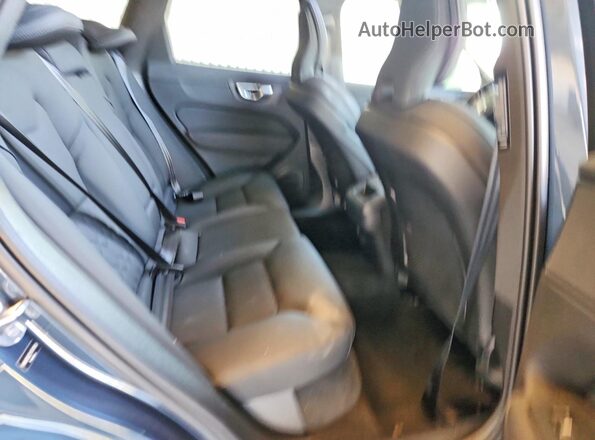 YV4M12RC2T1471456 2026 VOLVO XC60 Gray უკანა სალონის ხედი