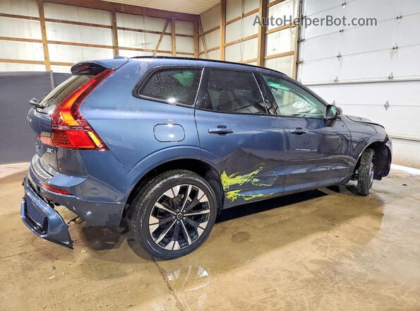YV4M12RC3T1414361 2026 VOLVO XC60 Gray Tył prawy
