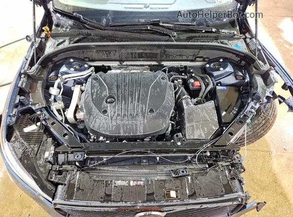 YV4M12RC3T1414361 2026 VOLVO XC60 Gray Widok komory silnika