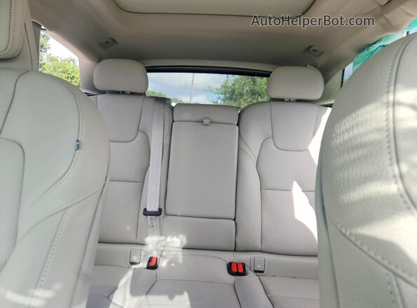 YV4M12RC4S1074152 2025 VOLVO XC60 Tan Հետևի նստատեղերի տեսք