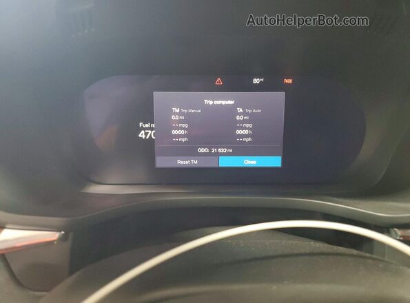 YV4M12RC4S1074913 2025 VOLVO XC60 Gray Widok zestawu wskaźników