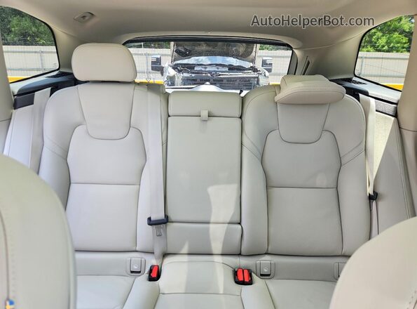 YV4M12RC4S1152848 2025 VOLVO XC60 Синий Вид задних сидений