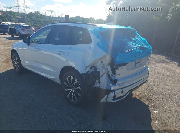 YV4M12RC4S1214796 2025 VOLVO XC60 White Հետևի ձախ