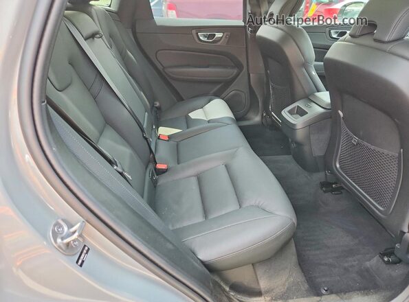 YV4M12RC6S1181185 2025 VOLVO XC60 Gray Սալոնի հետևի տեսք