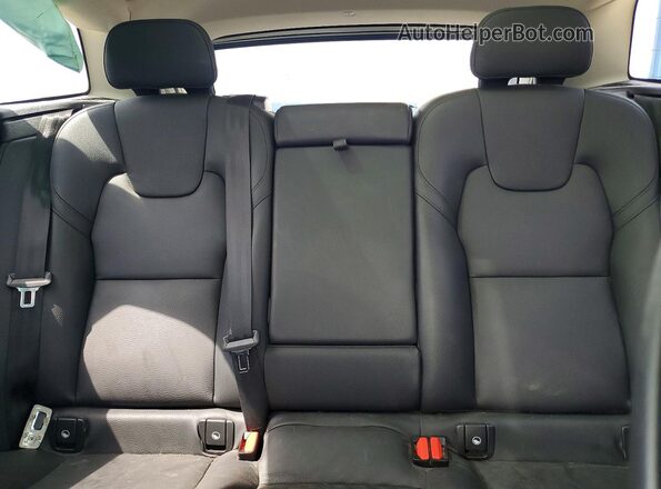 YV4M12RC7S1091270 2025 VOLVO XC60 Silver Widok tylnych siedzeń