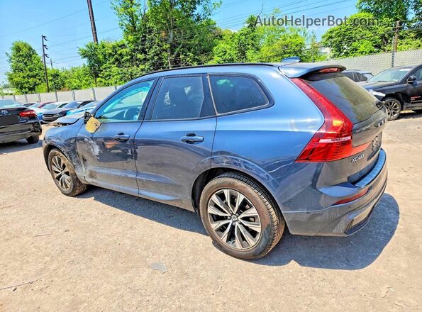 YV4M12RC7S1112019 2025 VOLVO XC60 Charcoal Trasero izquierdo
