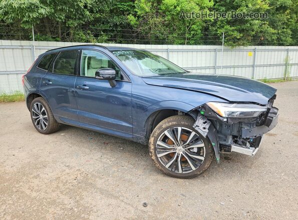 YV4M12RC7S1180336 2025 VOLVO XC60 Синий Передняя правая четверть