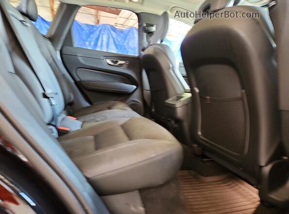 YV4M12RC8S1002760 2025 VOLVO XC60 Black Սալոնի հետևի տեսք