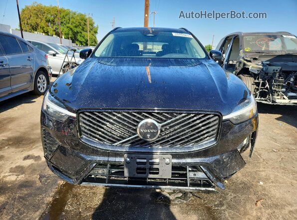 YV4M12RCXT1444893 2026 VOLVO XC60 Черный Вид спереди