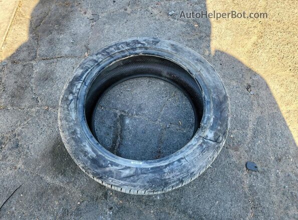 YV4M12RCXT1444893 2026 VOLVO XC60 Черный Вид наклейки с VIN-кодом