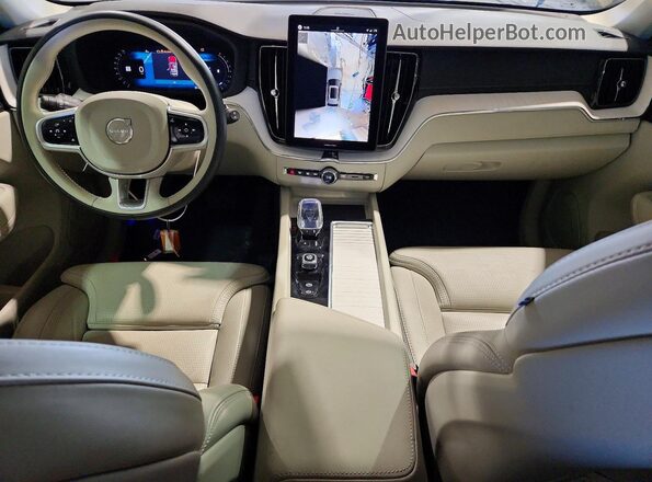 YV4M12RM1T1412763 2026 VOLVO XC60 Tan წინა პანელის ხედი