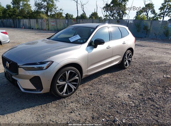 YV4M12RMXS1159666 2025 VOLVO XC60 Champagne Передня ліва чверть
