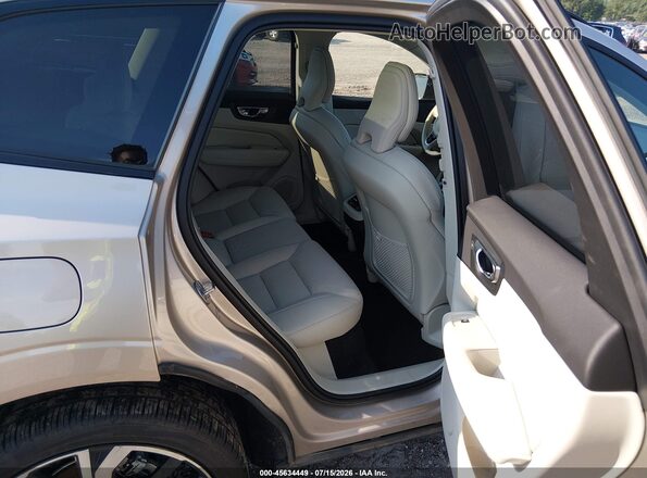 YV4M12RMXS1159666 2025 VOLVO XC60 Champagne Вид наклейки з VIN-кодом