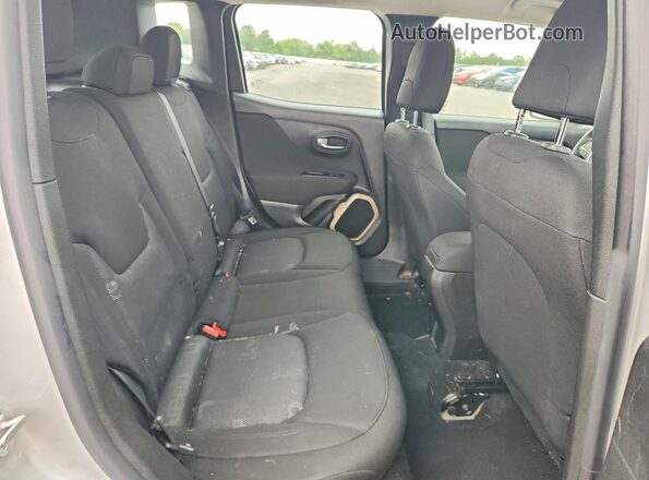 ZACCJAAB8HPF46115 2017 JEEP RENEGADE Серебряный Вид задних сидений
