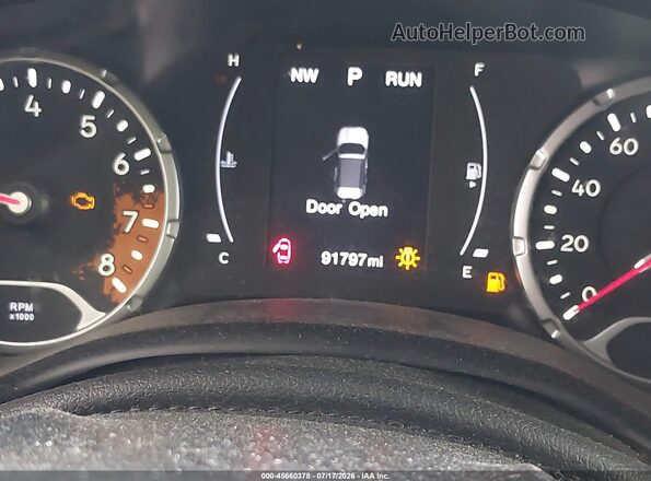ZACCJAAB9HPF94495 2017 JEEP RENEGADE White Հետևի նստատեղերի տեսք