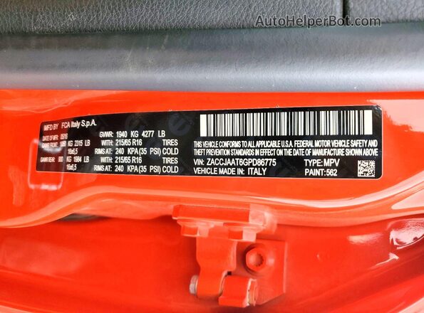 ZACCJAAT6GPD86775 2016 JEEP RENEGADE Orange Vista del compartimento del motor
