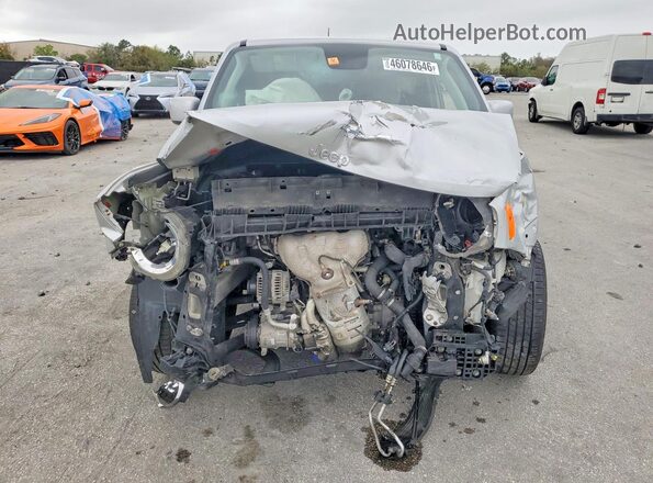 ZACCJABB0JPH07657 2018 JEEP RENEGADE Silver Widok z przodu