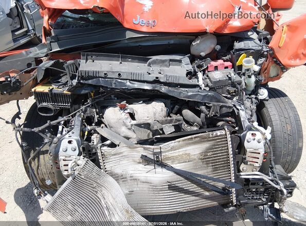 ZACCJABB3JPH10584 2018 JEEP RENEGADE Оранжевый Вид сзади